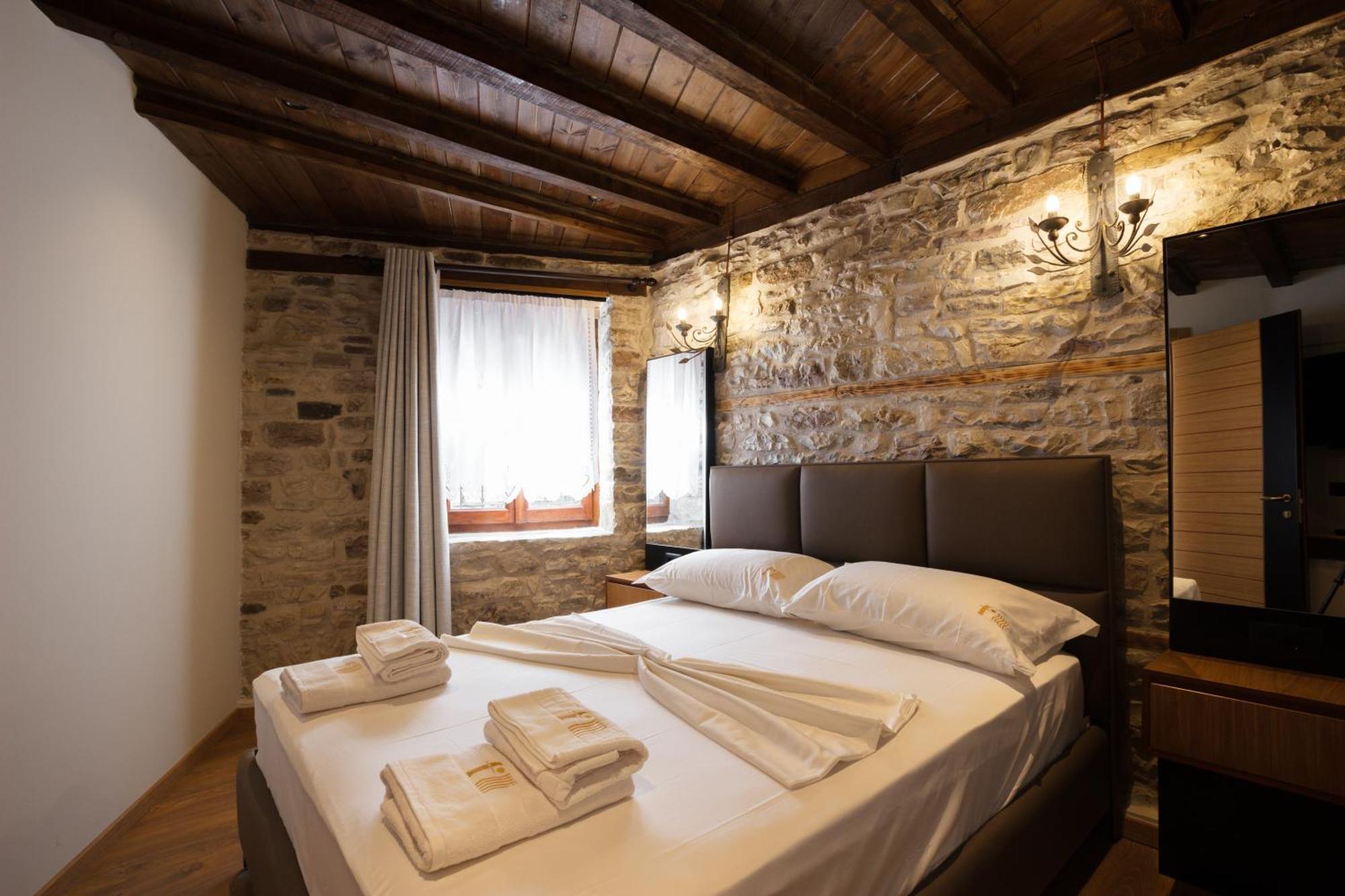 Furra Hotel Gjirokaster Exterior photo