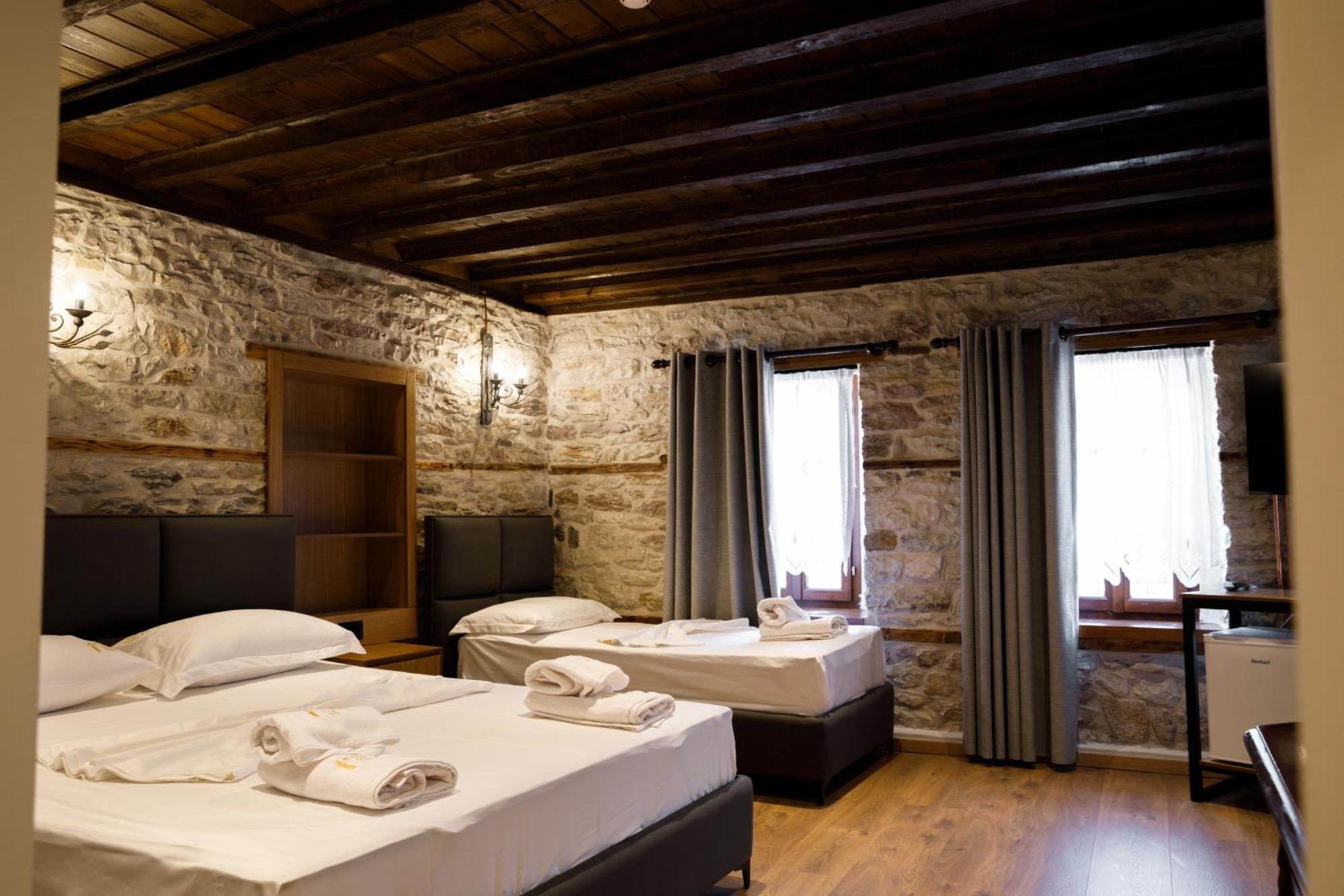 Furra Hotel Gjirokaster Exterior photo