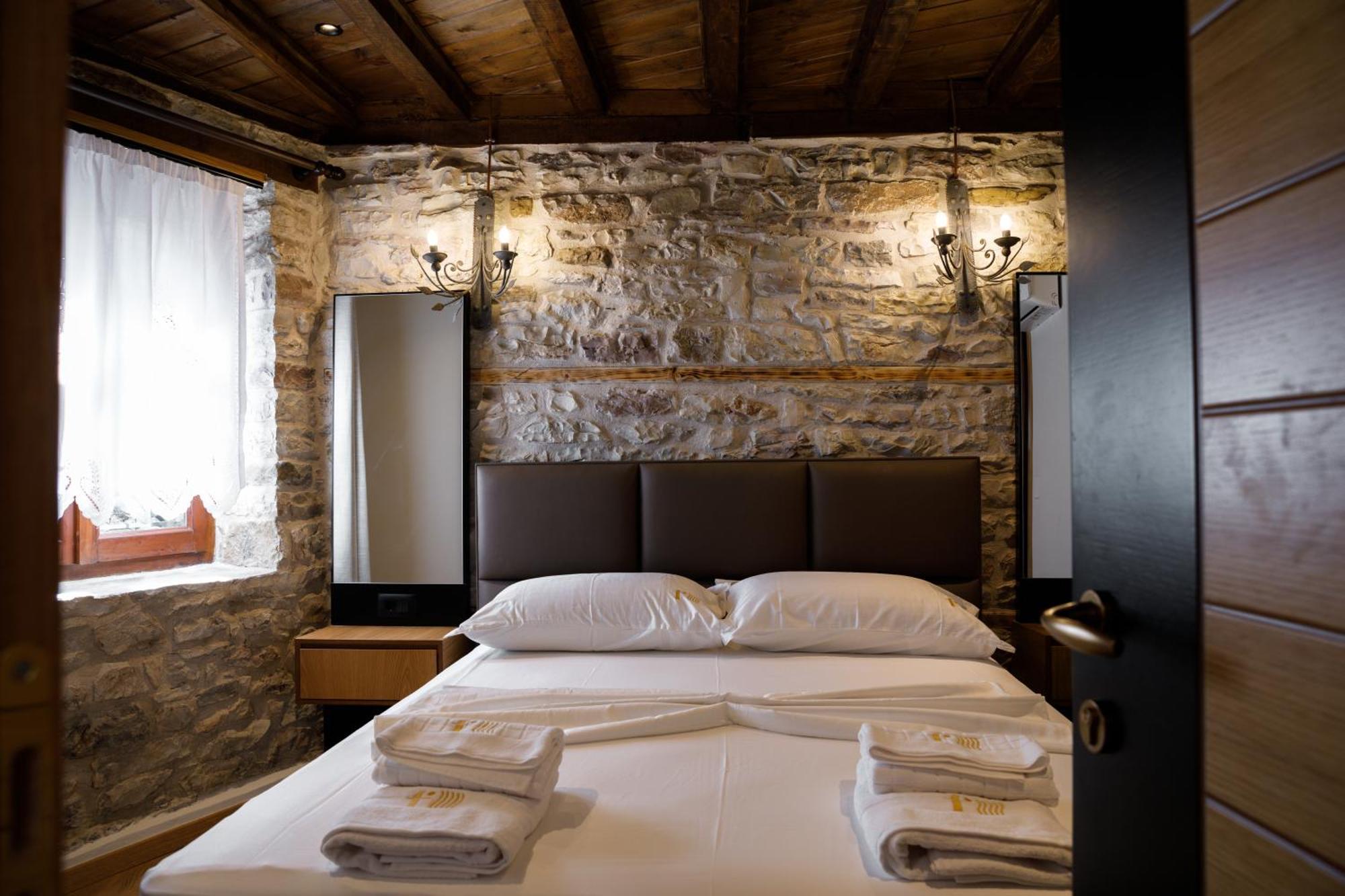 Furra Hotel Gjirokaster Exterior photo