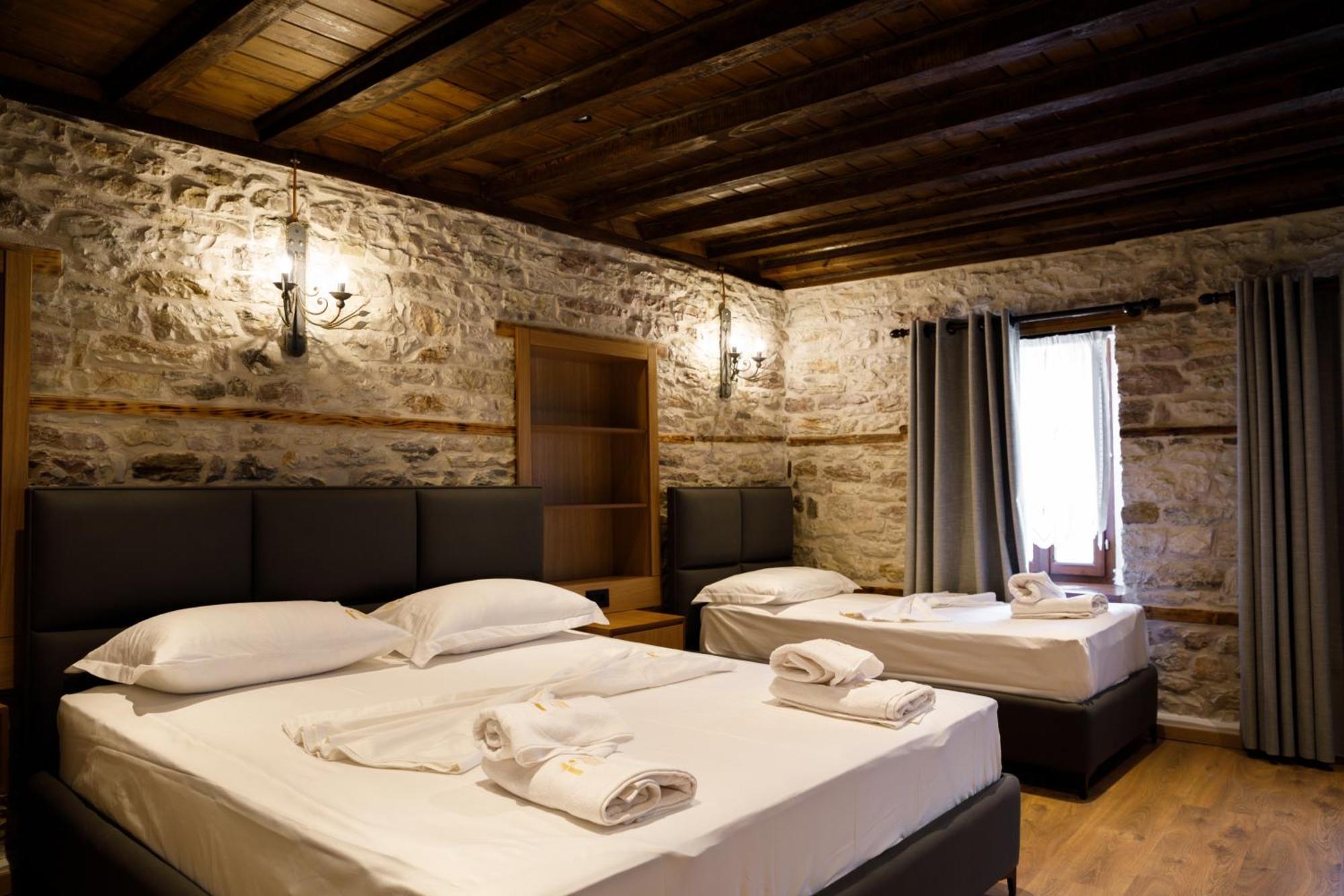Furra Hotel Gjirokaster Exterior photo